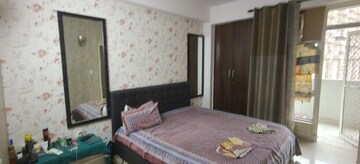 Bedroom in 2 BHK Apartment at Supertech Cape Town, Sector 74 – for Rent