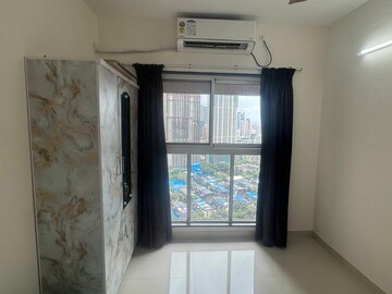 Room in 2 BHK Apartment at Worli – for Rent