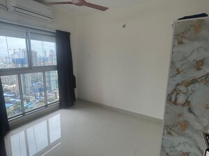 Room in 2 BHK Apartment at Worli – for Rent