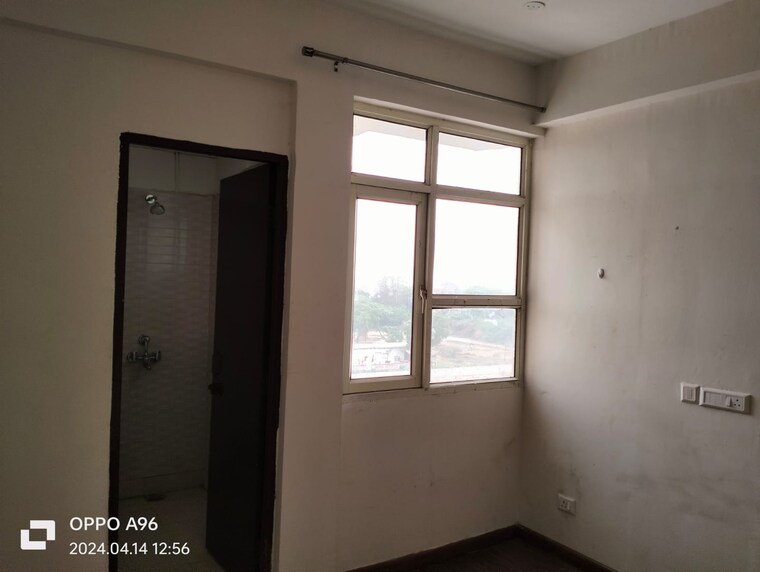 Room, terra-lavinium 3 Bedroom 740 Sq.Ft. Apartment In Sector 75 Faridabad 9276008