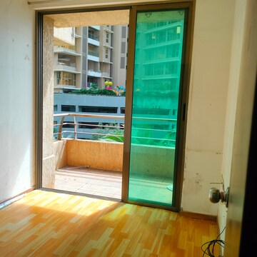 Balcony in 2.5 BHK Apartment at Oberoi Springs, Andheri West – for Sale
