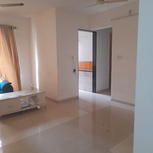 Room in 2.5 BHK Apartment at Neelkanth Palms, Kapur Bawdi – for Rent