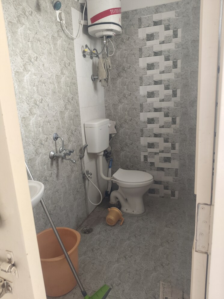 Bathroom, manglam-aadhar 2 Bedroom 450 Sq.Ft. Apartment In Gandhi Path Jaipur 9276037