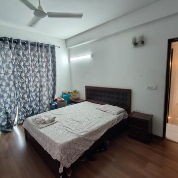 Bedroom in 2 BHK Apartment at M3M Escala, Sector 70a – for Rent