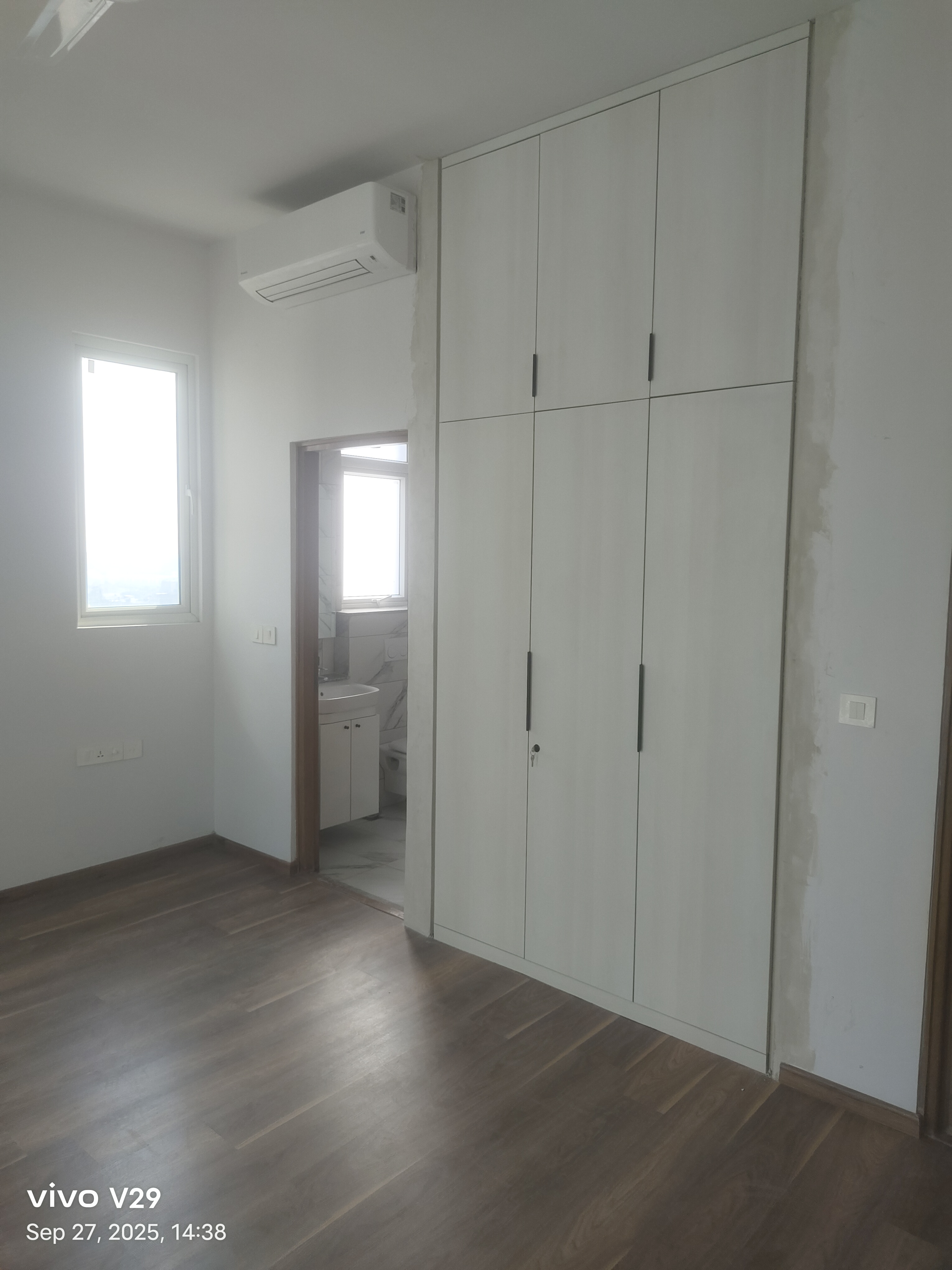 4 BHK + Servant Room Apartment For Rent in Ireo Victory Valley