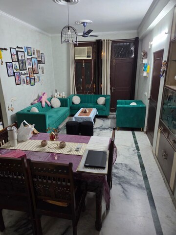 Team Area in 2 BHK Builder Floor at Ardee City, Sector 52 – for Sale