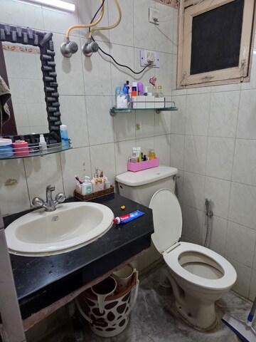 Team Area in 2 BHK Builder Floor at Ardee City, Sector 52 – for Sale