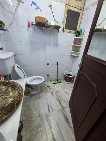 Team Area in 2 BHK Builder Floor at Ardee City, Sector 52 – for Sale