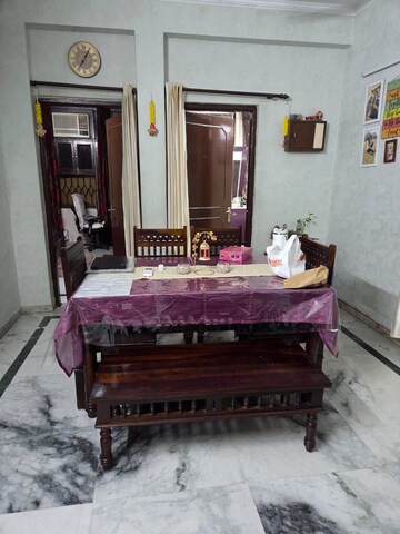Bedroom in 2 BHK Builder Floor at Ardee City, Sector 52 – for Sale