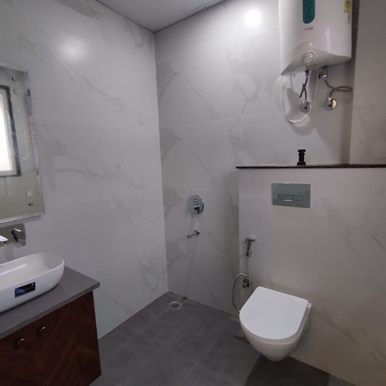 Bathroom, ansal-api-esencia 3 Bedroom 2400 Sq.Ft. Builder Floor In Sector 67 Gurgaon 9276069