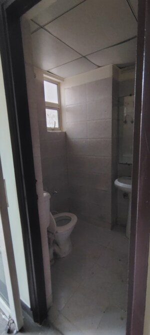 Bathroom in 3.5 BHK Apartment at Gaur City 1st Avenue, Sector 4 Greater Noida – for Rent