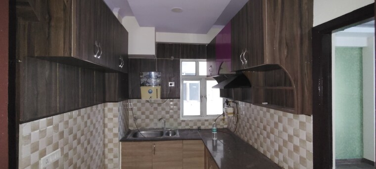 Kitchen, gaur-city-1st-avenue 3.5 Bedroom 1560 Sq.Ft. Apartment In Sector 4 Greater Noida Greater Noida 9276096