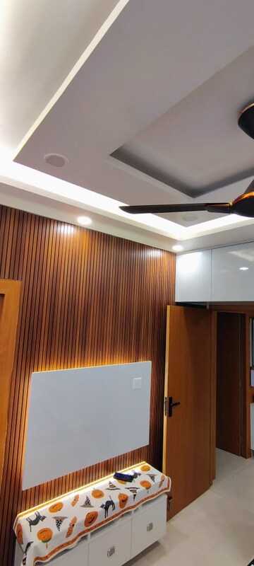 Master Bedroom in 2 BHK Apartment at Signature Global Proxima, Sector 89 – for Rent
