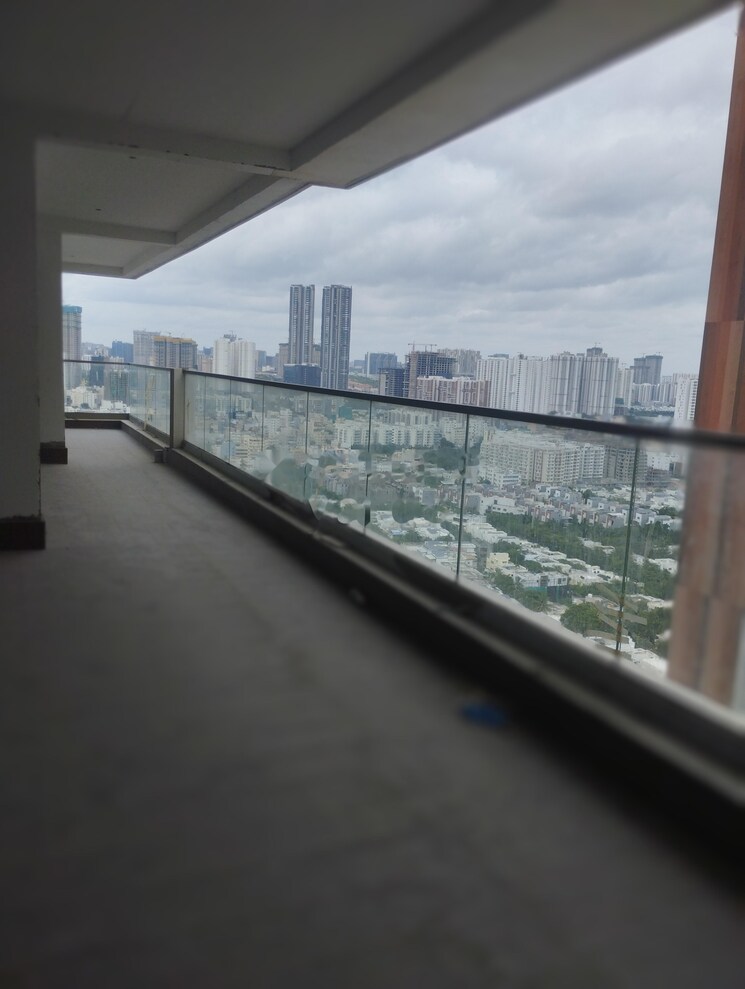 Balcony, sri-fortune-sonthalia-sky-villas 4 Bedroom 4436 Sq.Ft. Apartment In Kokapet Hyderabad 9276105