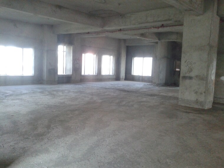 Room, andheri west Commercial Office Space 5800 Sq.Ft. In Andheri West Mumbai 9276125