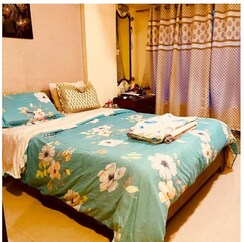 2 BHK Apartment For Sale in Vrundas Apartment