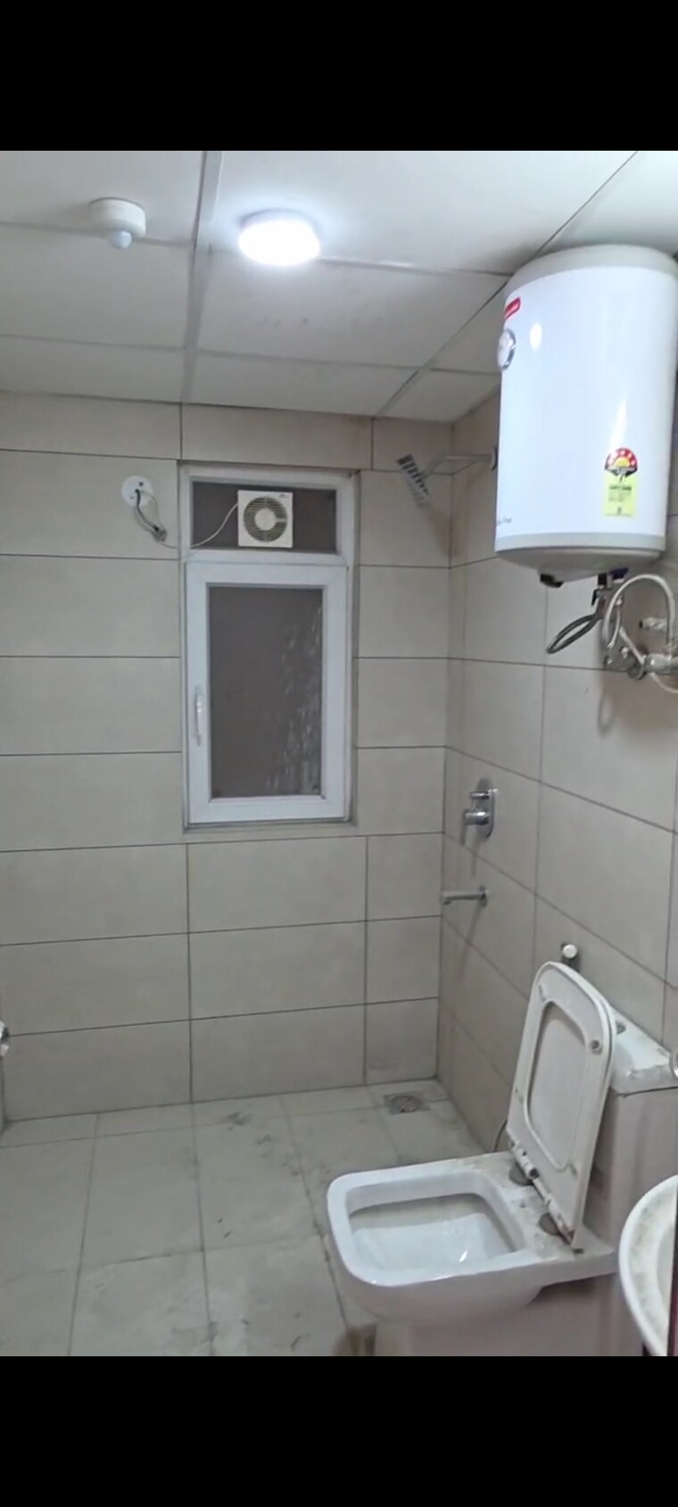 Bathroom, tata-eureka-park 2 Bedroom 1100 Sq.Ft. Apartment In Sector 150 Noida 9276138