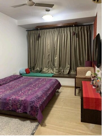 Bedroom in 3 BHK Apartment at Oberoi Realty Splendor Grande, Andheri East – for Rent