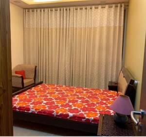 Bedroom in 3 BHK Apartment at Oberoi Realty Splendor Grande, Andheri East – for Rent