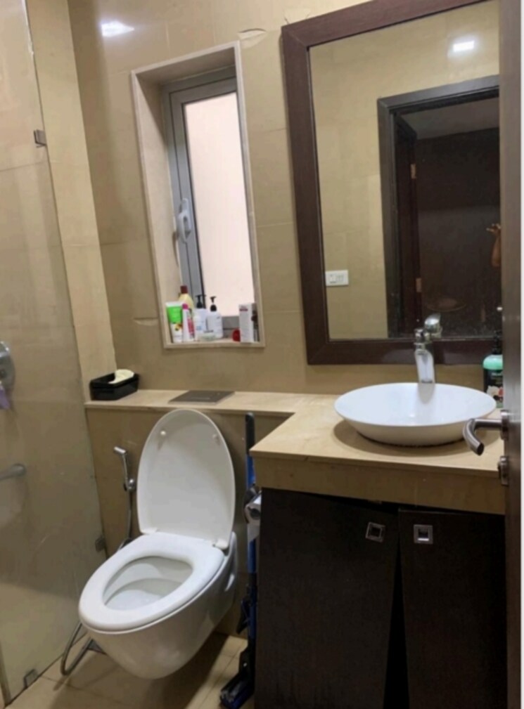 Bathroom, oberoi-realty-splendor-grande 3 Bedroom 1820 Sq.Ft. Apartment In Andheri East Mumbai 9276148