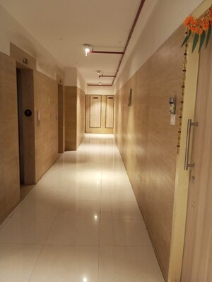 1 BHK Apartment For Rent in Lodha Amara, Kolshet Road