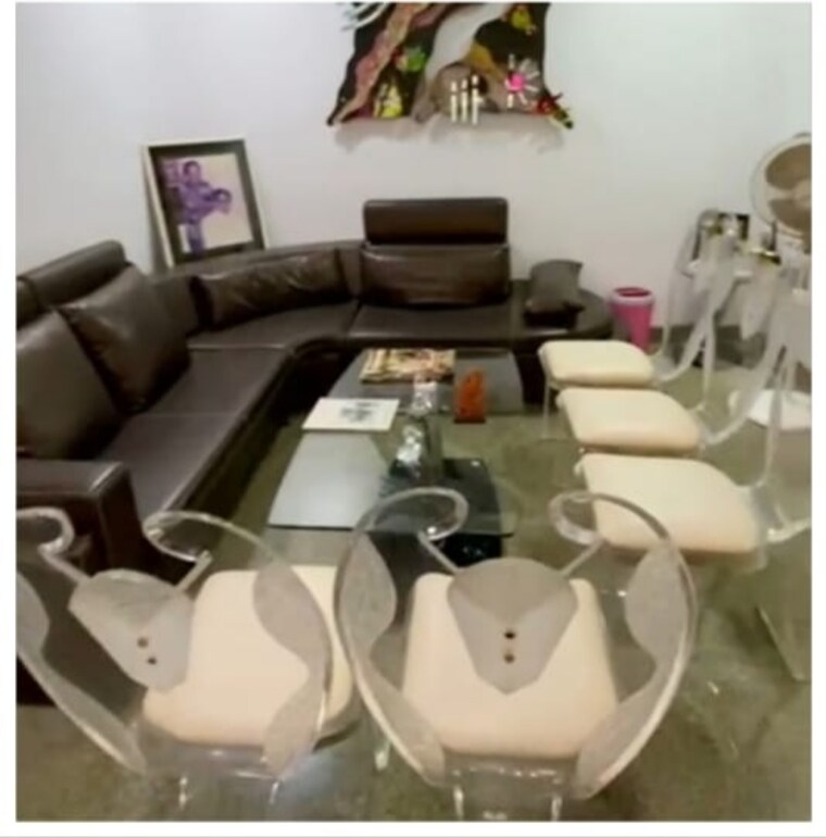 Living Room, dakshina-park 3 Bedroom 1100 Sq.Ft. Apartment In Vile Parle West Mumbai 9276201