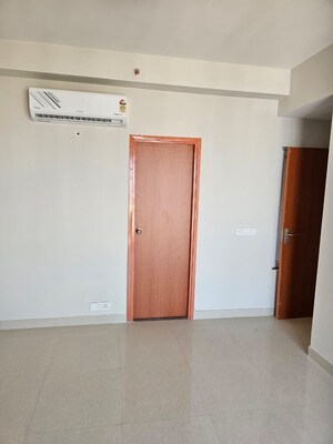Room in 1 RK Apartment at Sector 126 – for Rent
