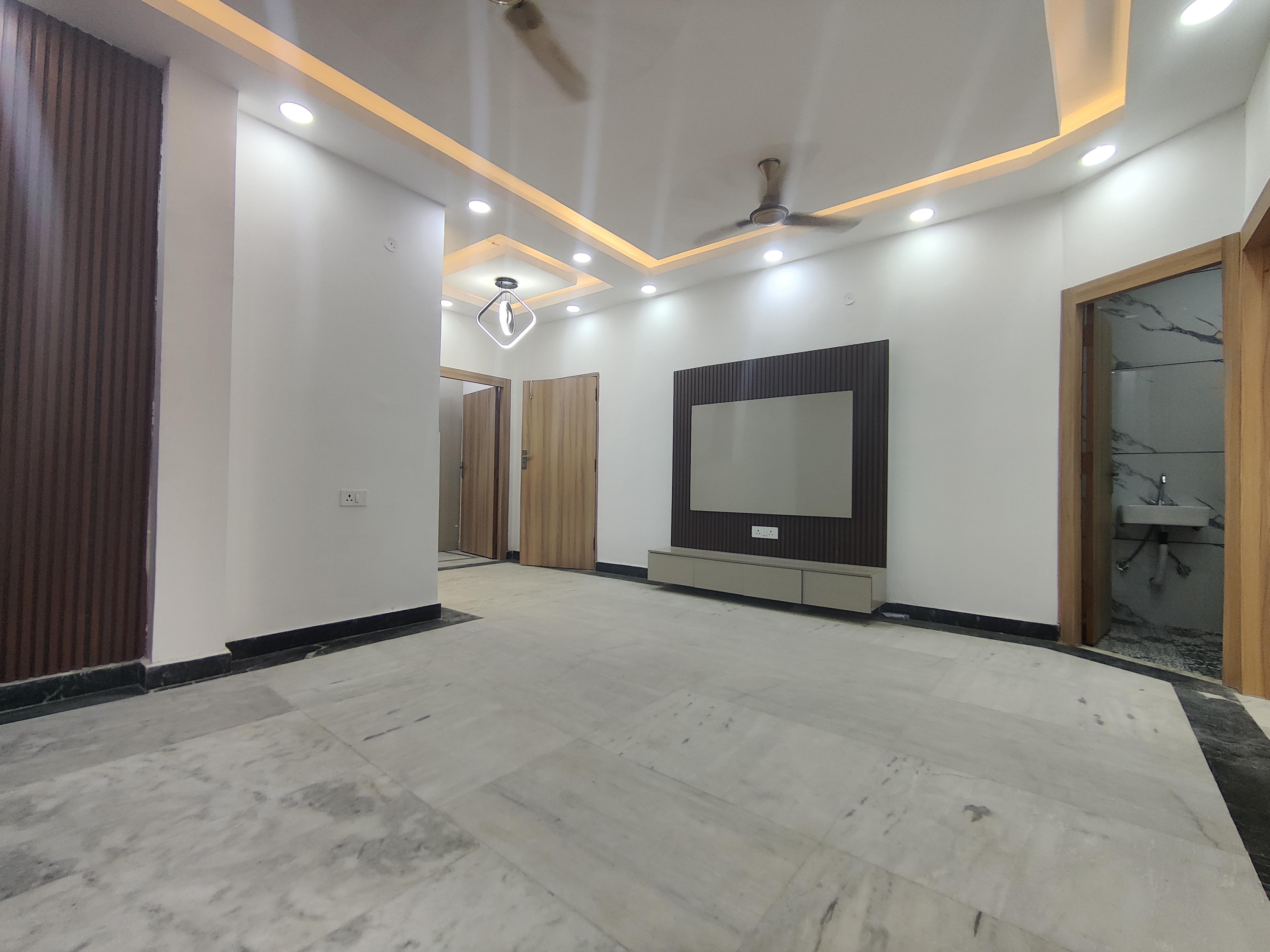2.5 BHK + Extra Room Builder Floor For Sale in Rachna Double Story Apartment