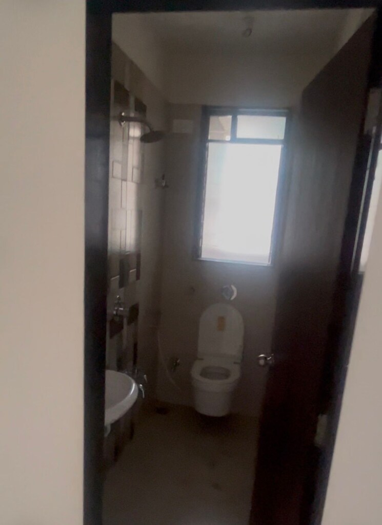Bathroom, siddharth-riverwood-park 2 Bedroom 625 Sq.Ft. Apartment In Sagarli Gaon Thane 9276216
