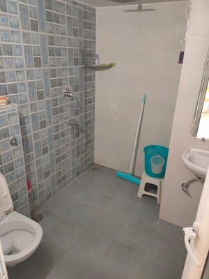 Bathroom in 1 BHK Independent House at Gomti Nagar – for Rent