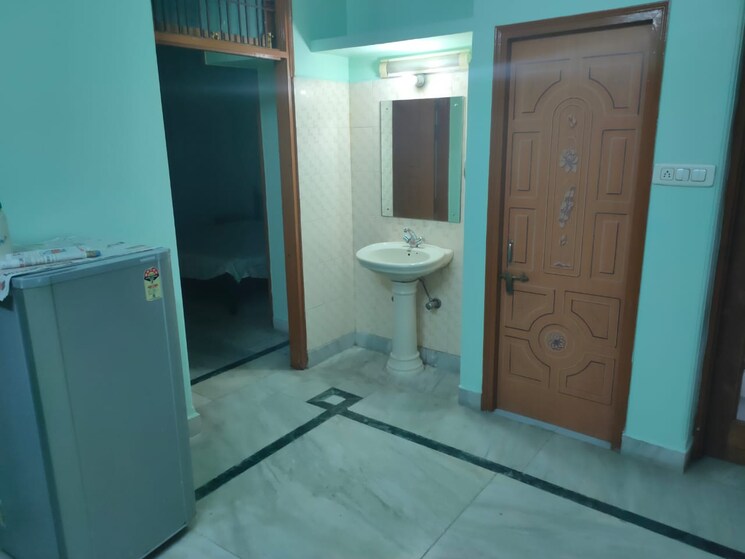 Bathroom, gomti nagar 1 Bedroom 500 Sq.Ft. Independent House In Gomti Nagar Lucknow 9276248