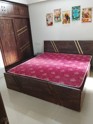 Bedroom in 2 BHK Apartment at Pyramid Atlante, Tathawade – for Rent