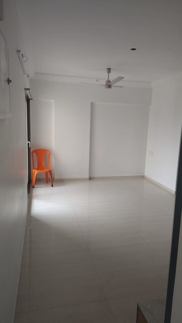 Room in 3 BHK Apartment at Arihant Aarohi Phase 2, Kalyan Shilphata Road – for Rent