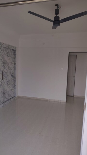 Room in 3 BHK Apartment at Arihant Aarohi Phase 2, Kalyan Shilphata Road – for Rent