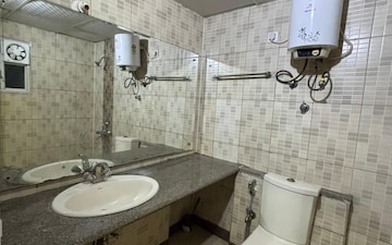 3 BHK Apartment For Rent in SBR Keerthi, Old Madras Road