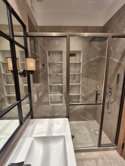4 BHK + Pooja Room,Servant Room,Study Room,Extra Room Builder Floor For Sale in South Extension II