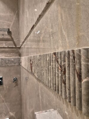 Balcony in 4 BHK Builder Floor at South Extension ii – for Sale