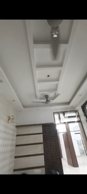  3 BHK Builder Floor at Niti Khand I – for Sale