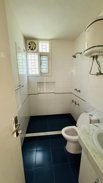 3 BHK Builder Floor For Rent in Unitech South City II, Sector 50