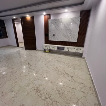 Room in 2 BHK Builder Floor at Vasant Kunj – for Sale
