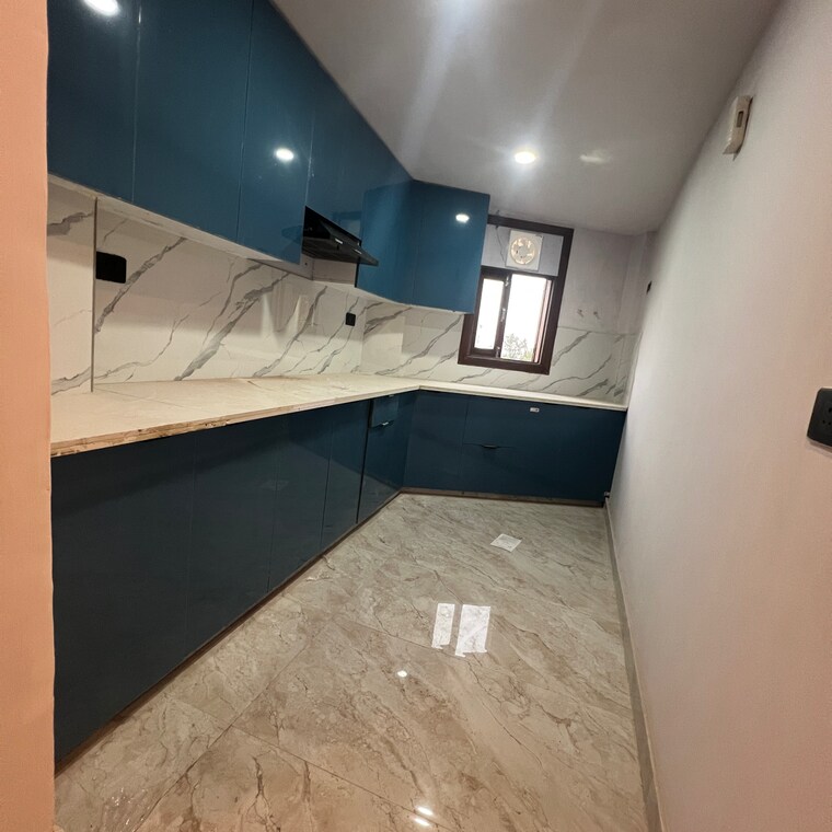 Kitchen, vasant kunj 2 Bedroom 100 Sq.Yd. Builder Floor In Vasant Kunj Delhi 9276354