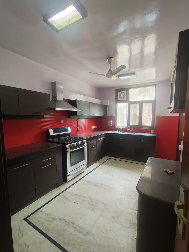 Kitchen, greater kailash ii 4 Bedroom 6300 Sq.Ft. Builder Floor In Greater Kailash ii Delhi 9276346