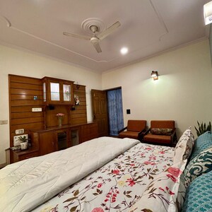 Bedroom in 3 BHK Villa at South City 2 – for Rent