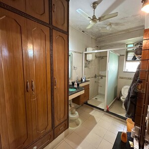 Attached Bathroom in 3 BHK Villa at South City 2 – for Rent