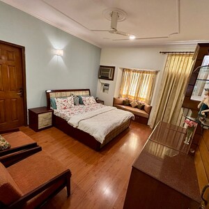 Bedroom in 3 BHK Villa at South City 2 – for Rent