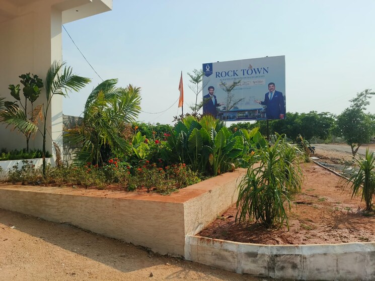 Exterior View, sr-rock-town  150 Sq.Yd. Plot In Mazidpur Hyderabad 9276342