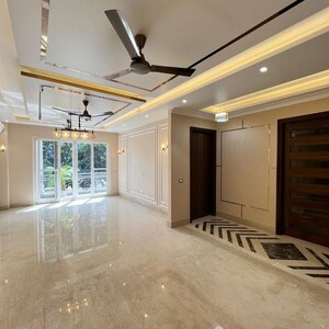 Living Room in 4 BHK Apartment at Adani Samsara Vilasa, Sector 63 – for Rent