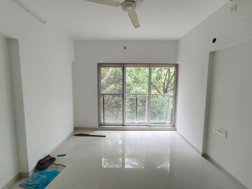 Room in 2 BHK Apartment at Pratibha Swastik Plaza C Chs Ltd Avana, Chembur – for Rent