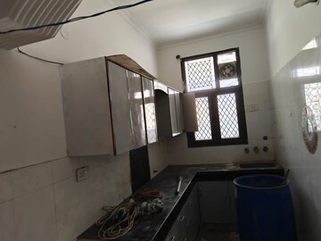 Kitchen in 3 BHK Builder Floor at Green Fields Colony – for Rent
