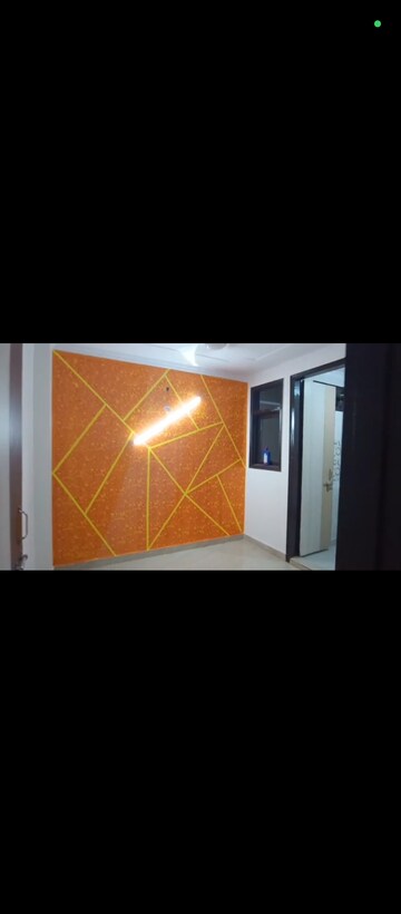 Room in 3 BHK Builder Floor at Govindpuri – for Sale